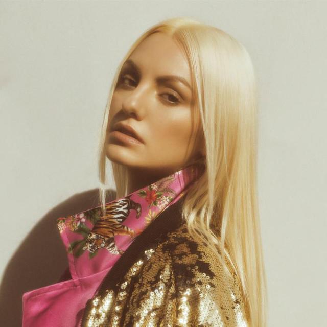Alexandra Stan