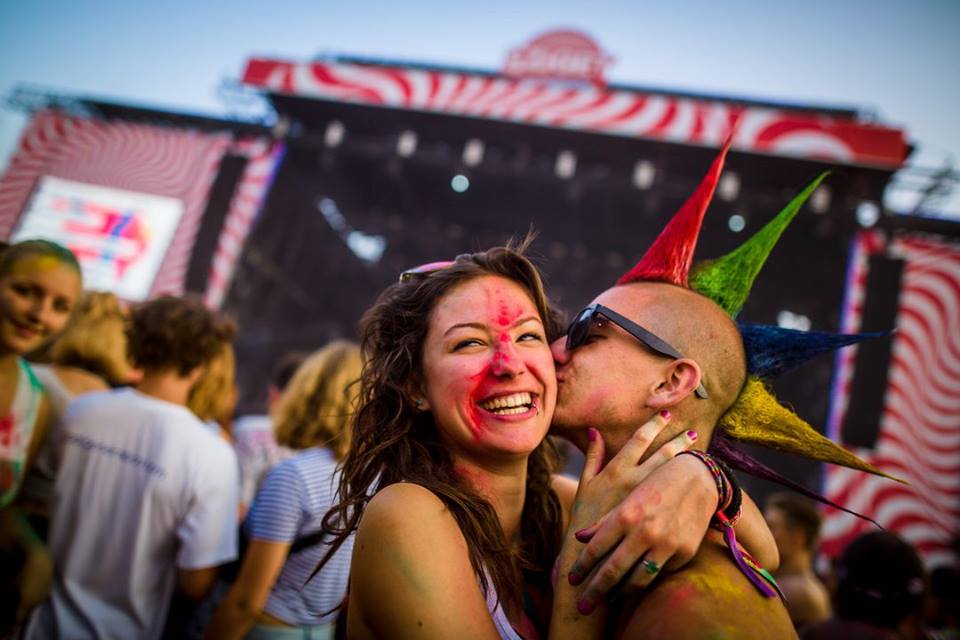 The GigsGuide's ultimate guide to love, live music and travel on Valentine's day